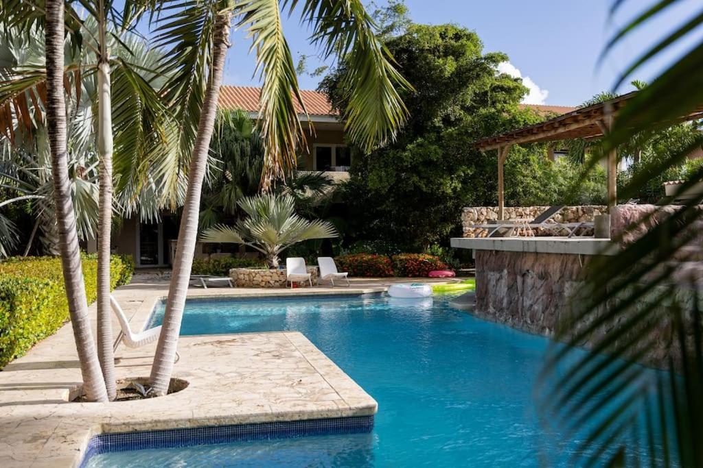 Cocobana Resort Two-Bedroom Apartment Ground Floor วิลเลมสตัด ภายนอก รูปภาพ